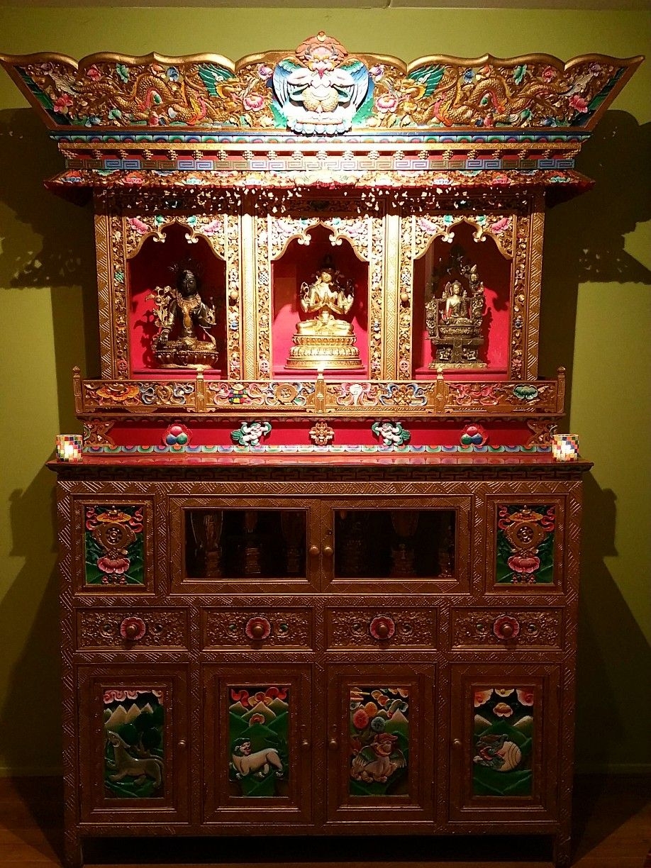 8 Photos Chinese Buddhist Altar And Description
