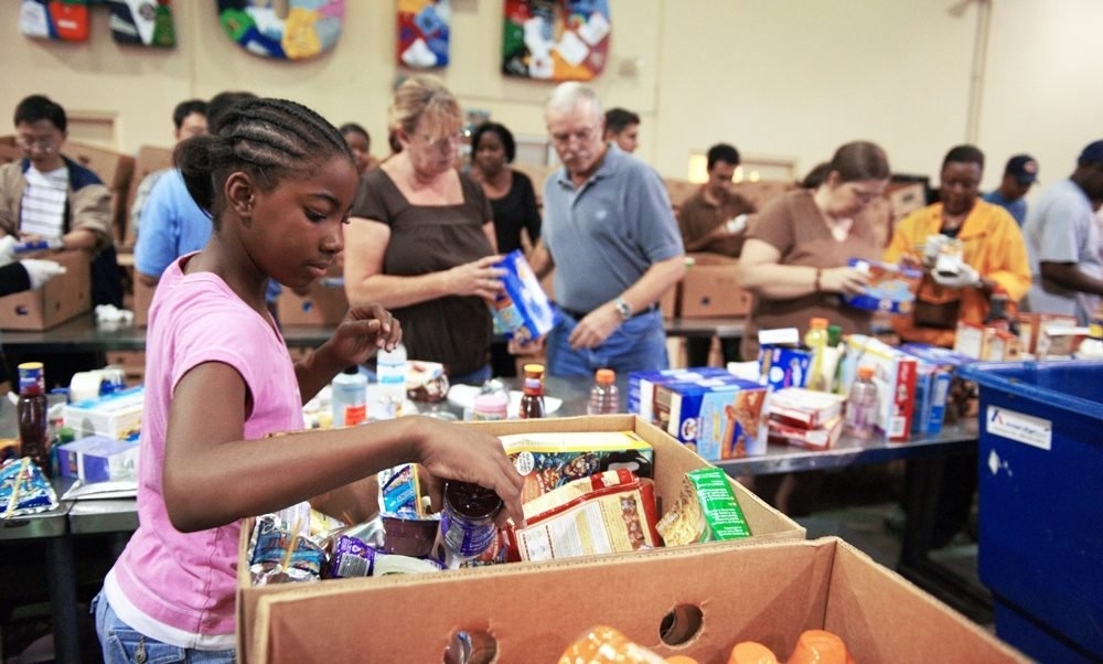Where To Volunteer In NYC Food Banks Shelters Soup Kitchens   