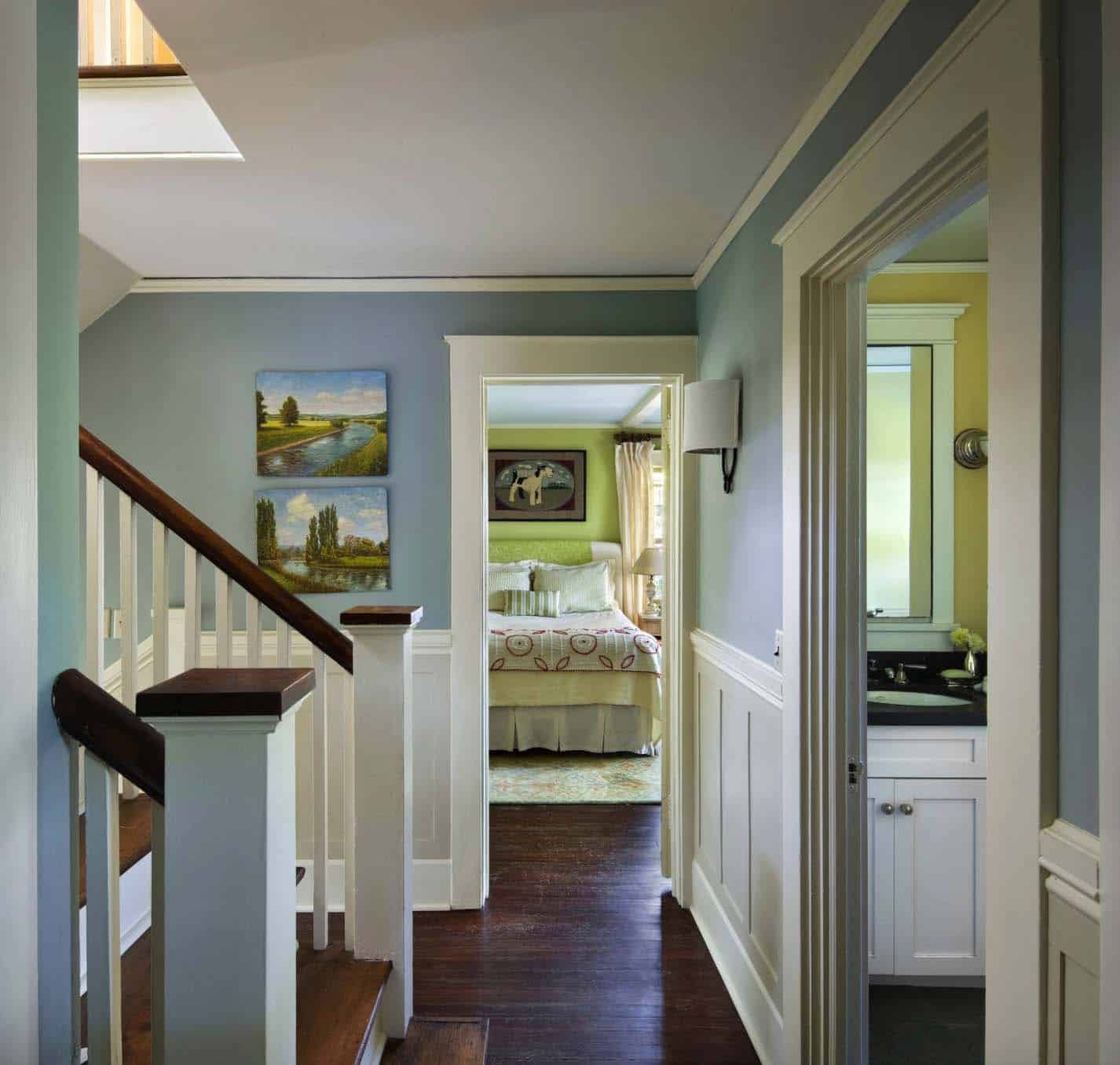 Stunning Renovation Of An American Foursquare House In New York 